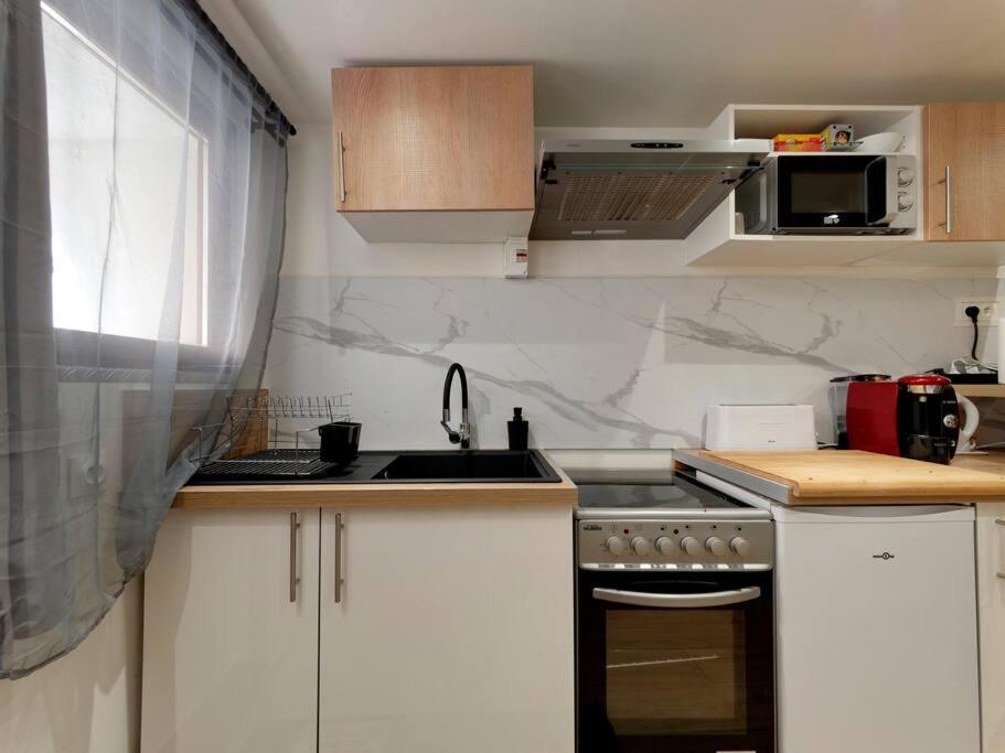 Ferienwohnung Ღurban Cocon Parking Centre Historique Manosque Exterior foto